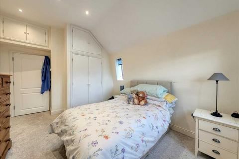 undefined, Brightlingsea CO7