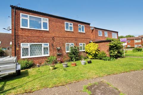 Montgomery Close, Chelmsford