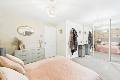 4 bedroom terraced house for sale, Hazel Way, Lobleys Drive, Brockworth, Gloucester, GL3
