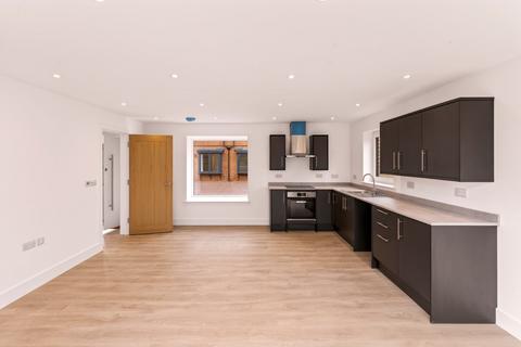 undefined, Pavilion Road, Worthing, BN14