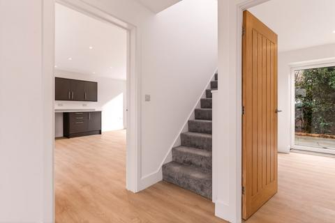 undefined, Pavilion Road, Worthing, BN14