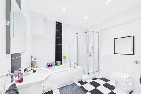 3 bedroom terraced house for sale, Shaftesbury Road, Carshalton, SM5