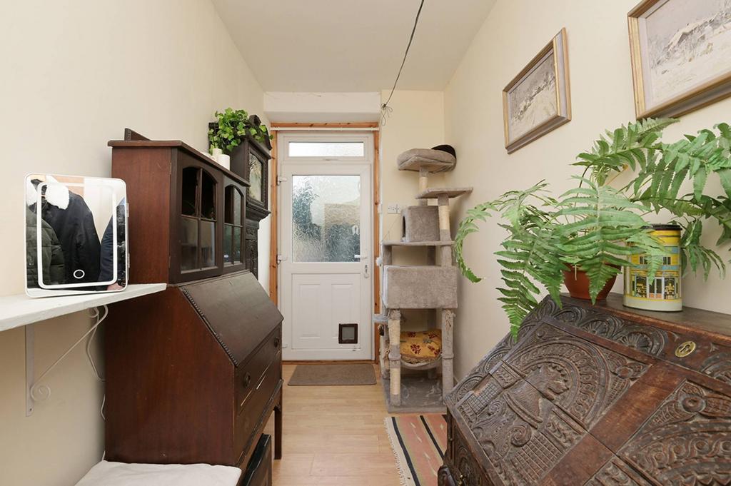MFL0250454 034.jpg