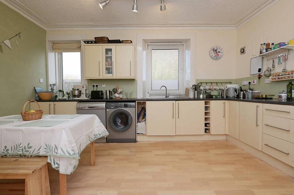 MFL0250454 856.jpg
