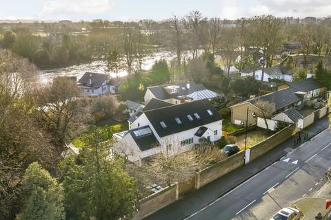 5 bedroom detached house for sale, Thames Street, Sunbury-On-Thames TW16