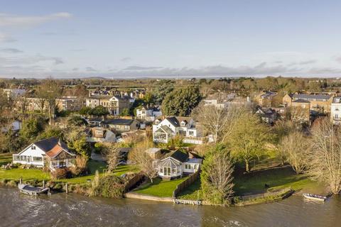 5 bedroom detached house for sale, Thames Street, Sunbury-On-Thames TW16