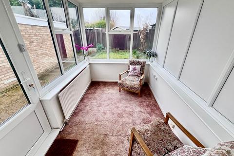 3 bedroom semi-detached house for sale, Shelley Close, Newport Pagnell
