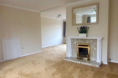 3 bedroom terraced house to rent, Orchard Court, Alcombe TA24