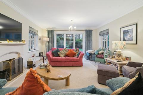 5 bedroom detached house for sale, Bourne End SL8