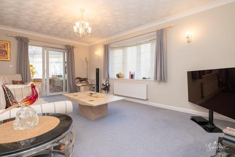 3 bedroom detached bungalow for sale, Quarr Hill, Ryde