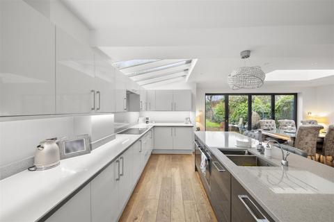 undefined, Benedict Drive, Feltham TW14