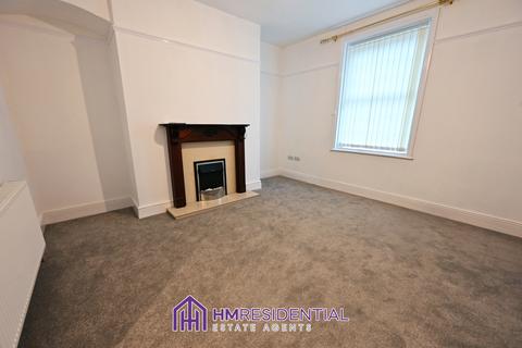 3 bedroom end of terrace house to rent, Forest Hall, Newcastle upon Tyne NE12