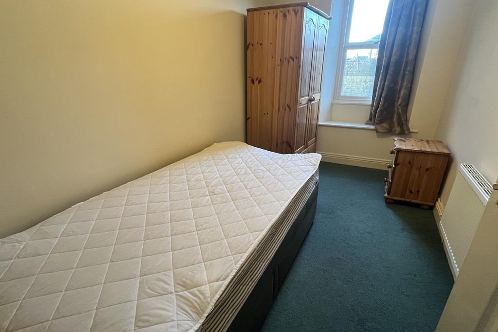 Bedroom.jpg