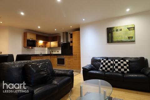 2 bedroom apartment to rent, The Boulevard, LEEDS