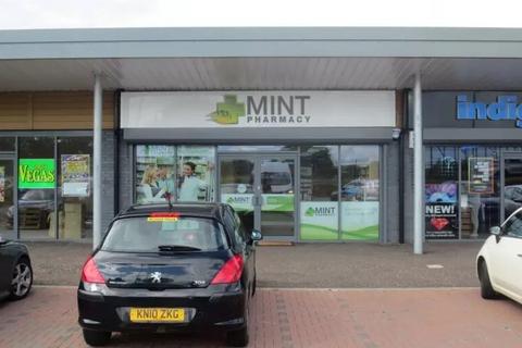 Retail property (high street) to rent - Paddock St Coatbridge ML5 4PG