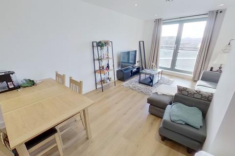 2 bedroom flat to rent, Flat 4 Echo Central Two, Cross Green Lane, Leeds City Centre, Leeds, West Yorkshire
