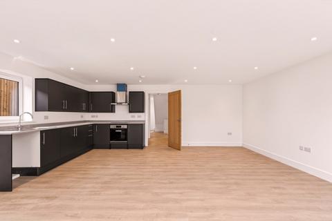 4 bedroom semi-detached house for sale, Pavilion Road, Worthing, BN14