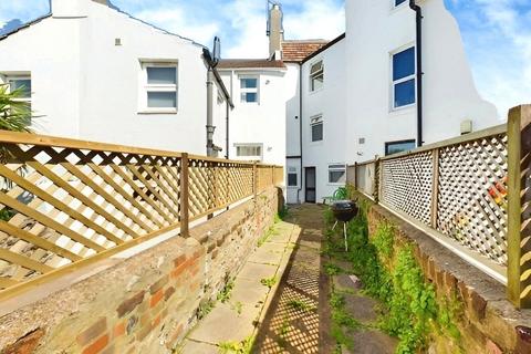 5 bedroom terraced house to rent, Queens Park Road, East Sussex BN2