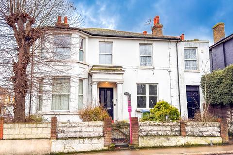 undefined, Plumstead Common Road, Plumstead, London, SE18 3RE
