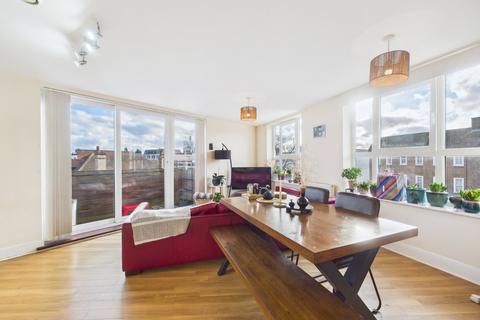 2 bedroom apartment for sale, Church Road, Ashford, Surrey, TW15