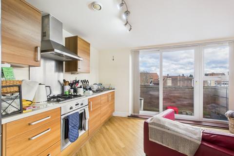 2 bedroom apartment for sale, Church Road, Ashford, Surrey, TW15