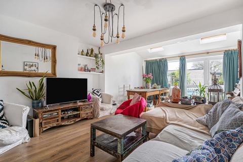 3 bedroom end of terrace house for sale, Mervyn Road , Northfields, Ealing, W13