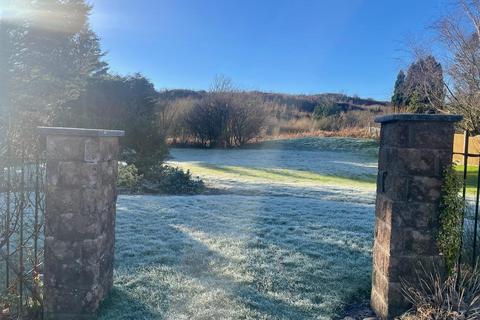 undefined, Wern Hall, Wern Y Wylan, Llanddona