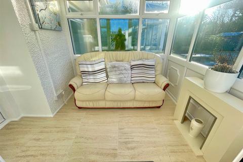 undefined, Wern Hall, Wern Y Wylan, Llanddona
