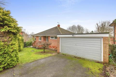 5 bedroom detached house to rent, Terry Orchard, High Wycombe HP13