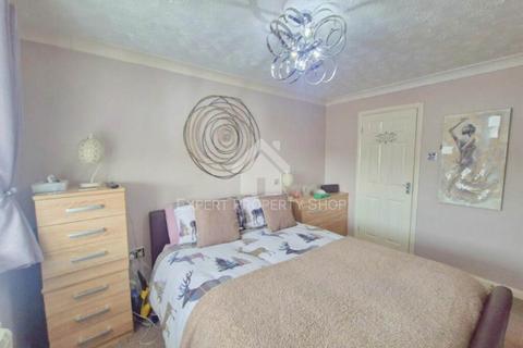 3 bedroom detached house for sale, Bert Allen Drive, Old Leake