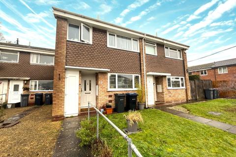 3 bedroom end of terrace house for sale - Winchester Gardens, Birmingham B31