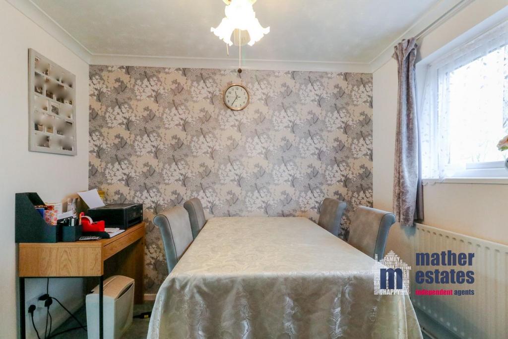299 Wisden Road, Stevenage, SG1-19.jpg