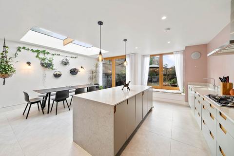 undefined, Crystal Palace Road, East Dulwich, SE22