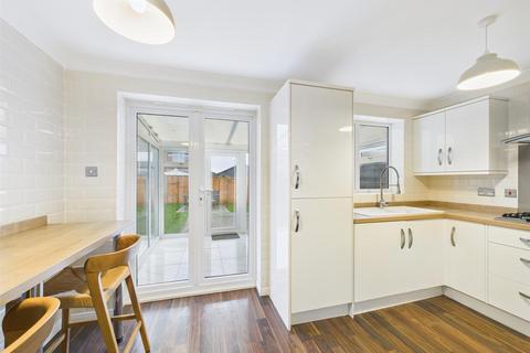 2 bedroom semi-detached house for sale, Aysgarth Rise, Bridlington