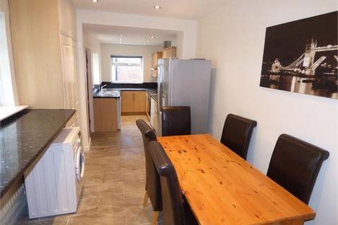 4 bedroom terraced house to rent, Heaton Grove, Heaton, Newcastle upon Tyne, Tyne and Wear