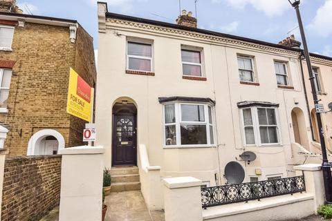2 bedroom maisonette to rent, Hencroft StreetSouth,  Slough,  SL1