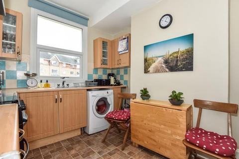2 bedroom maisonette to rent, Hencroft StreetSouth,  Slough,  SL1