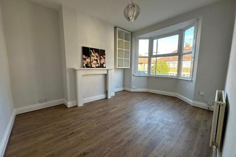 undefined, Hencroft Street South,  Slough,  SL1