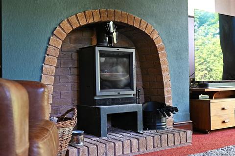 undefined, Hazel Court, Dronfield