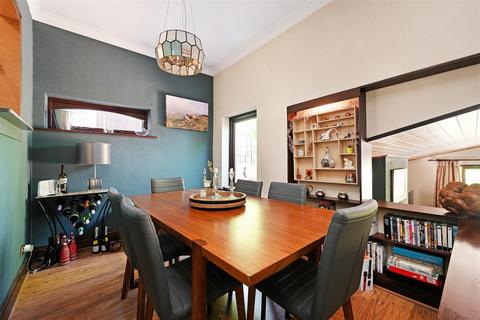 undefined, Hazel Court, Dronfield