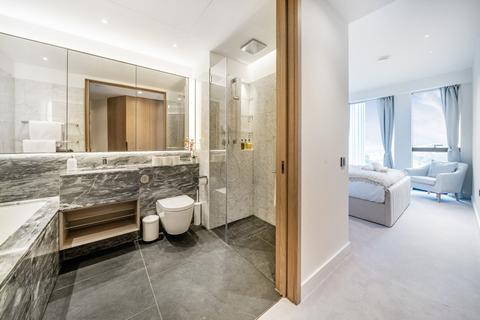 2 bedroom flat to rent, Nine Elms Lane, London, SW8