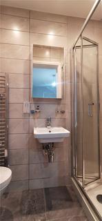1 bedroom apartment to rent, High Road, Willesden, London, NW10