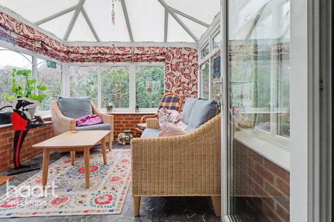 3 bedroom detached house for sale, Brambles Close, Kent,