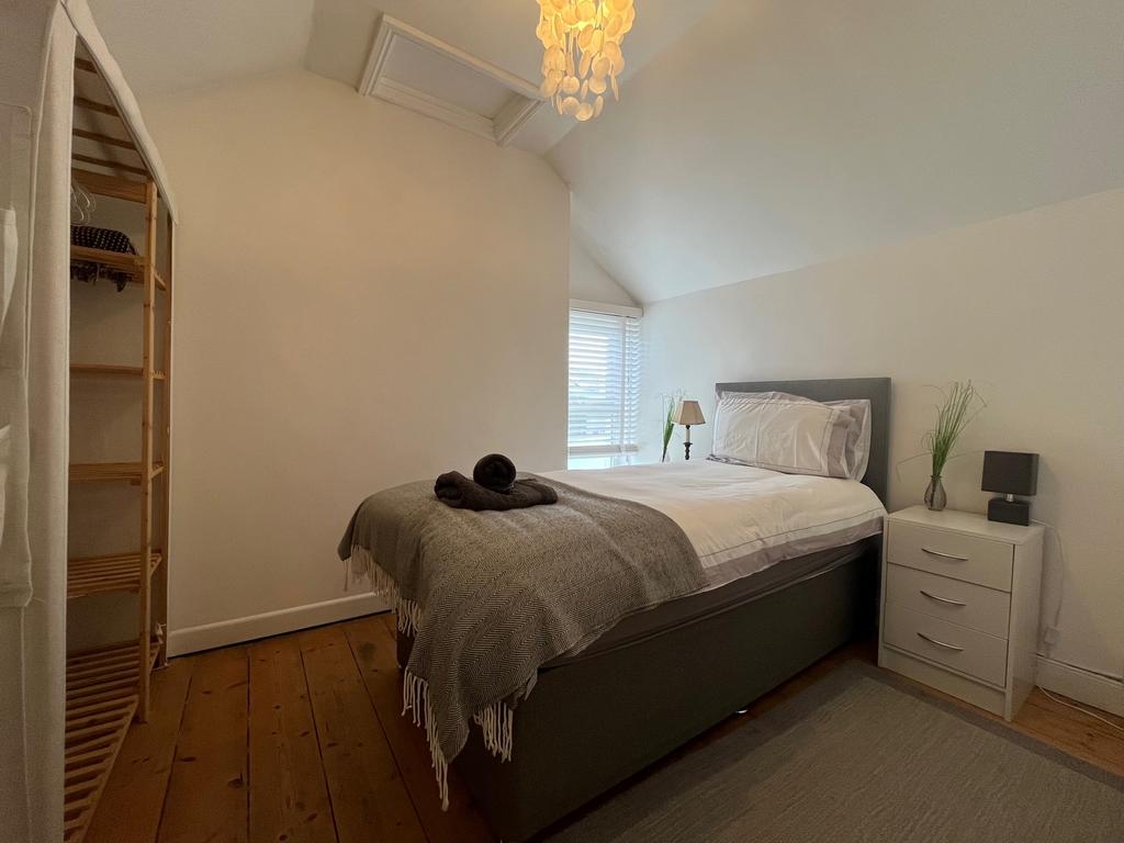 Rear Bedroom 3