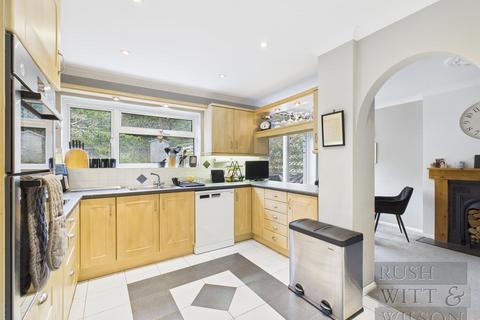 4 bedroom detached house for sale, The Woodlands, Hastings