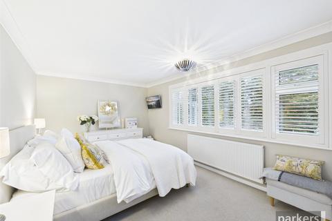 undefined, Janson Court, Reading RG1