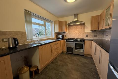 4 bedroom semi-detached house for sale, Stoke Lane, patchway, BS34
