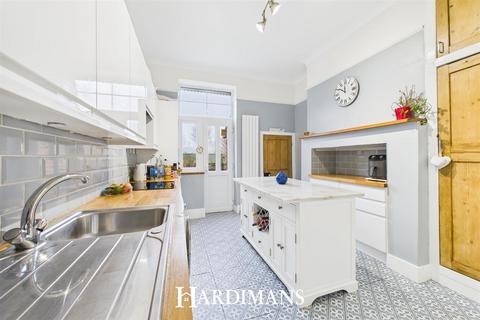 1 bedroom flat for sale, North Parade, Lowestoft