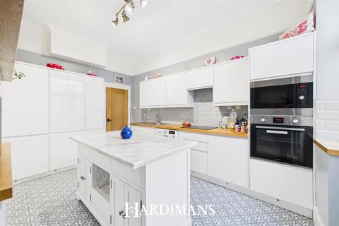 1 bedroom flat for sale, North Parade, Lowestoft