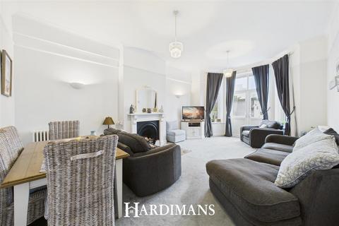 1 bedroom flat for sale, North Parade, Lowestoft